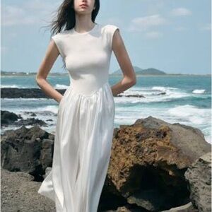 Ancosti White Drop Waist Cap Sleeve Dress